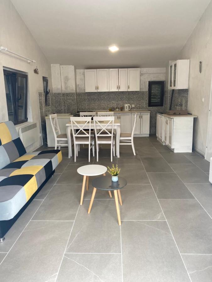 Lux Boka Sea View Apartment Котор Екстериор снимка