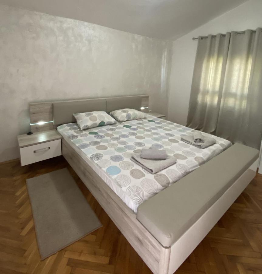 Lux Boka Sea View Apartment Котор Екстериор снимка